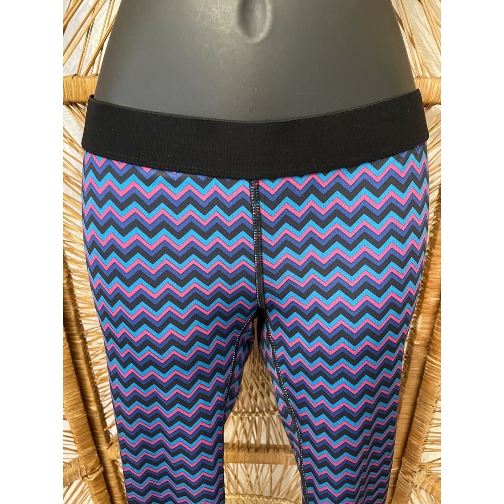 Soffe Dri Womens Athletic Low Rise Capri Leggings Small Multicolor Chevron Print - Picture 4 of 14